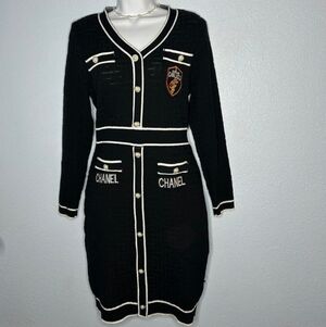 NWOT - Black & White Knit CC Long Sleeved Sweater Dress - Sz Med.
